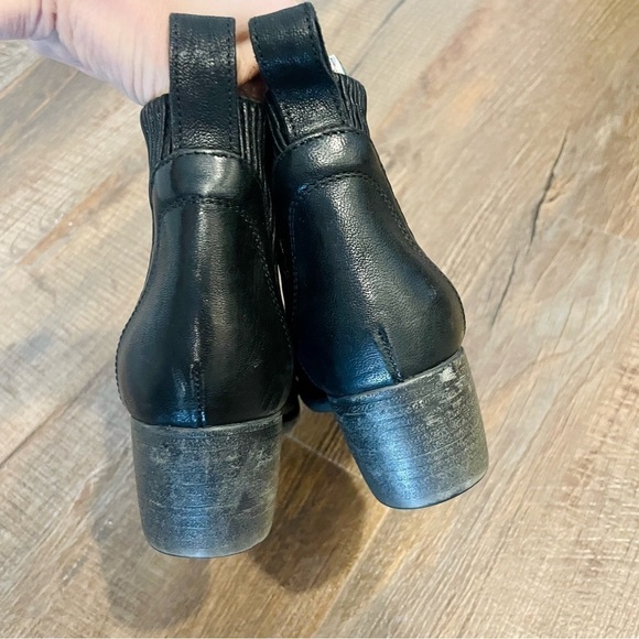 UGG Collection Felisa Black Leather Booties - Picture 4 of 8